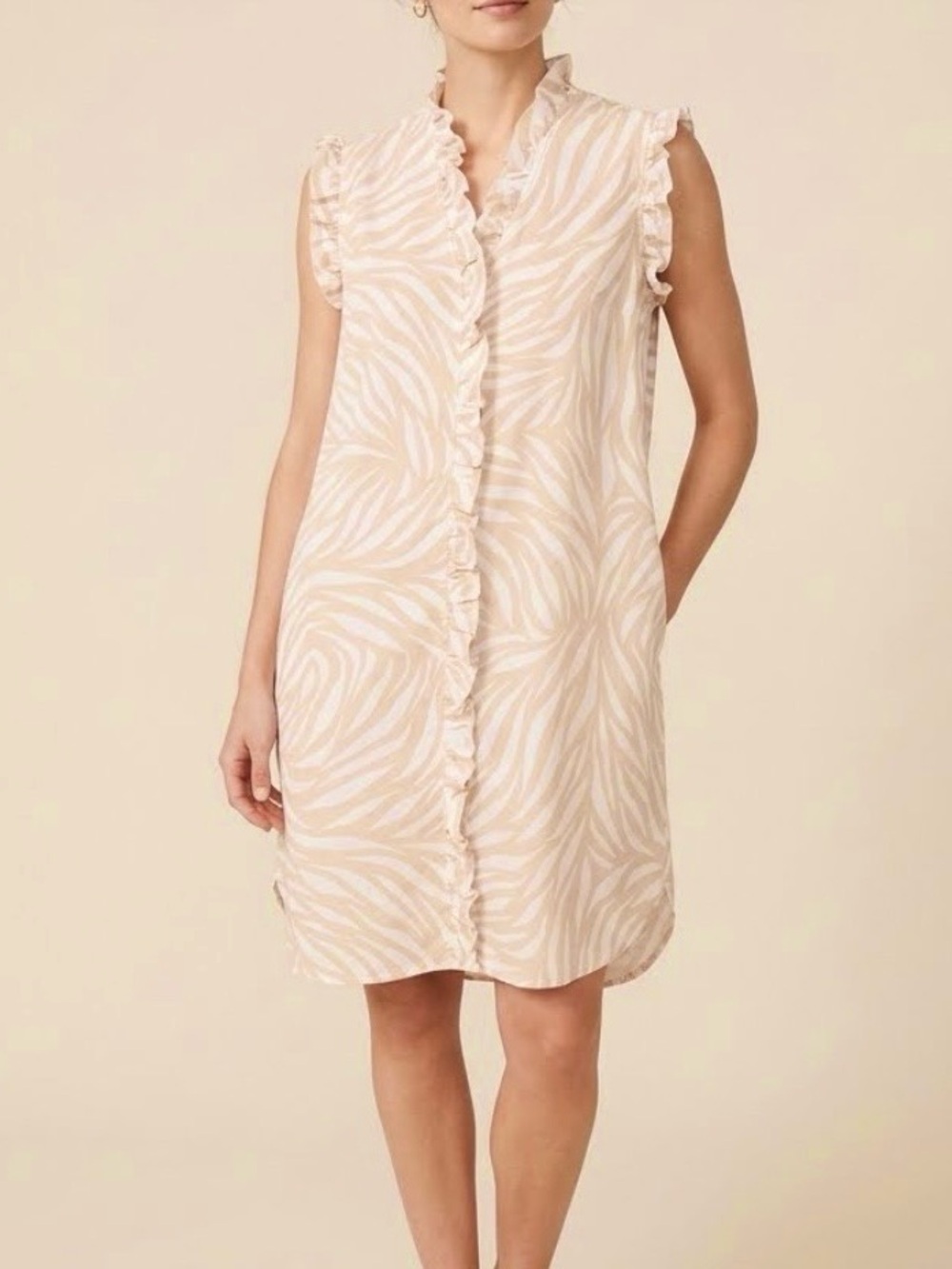 Finley‎ Womens White Amber Ruffled Zebra-Print Dress Size L Made In USA No Belt